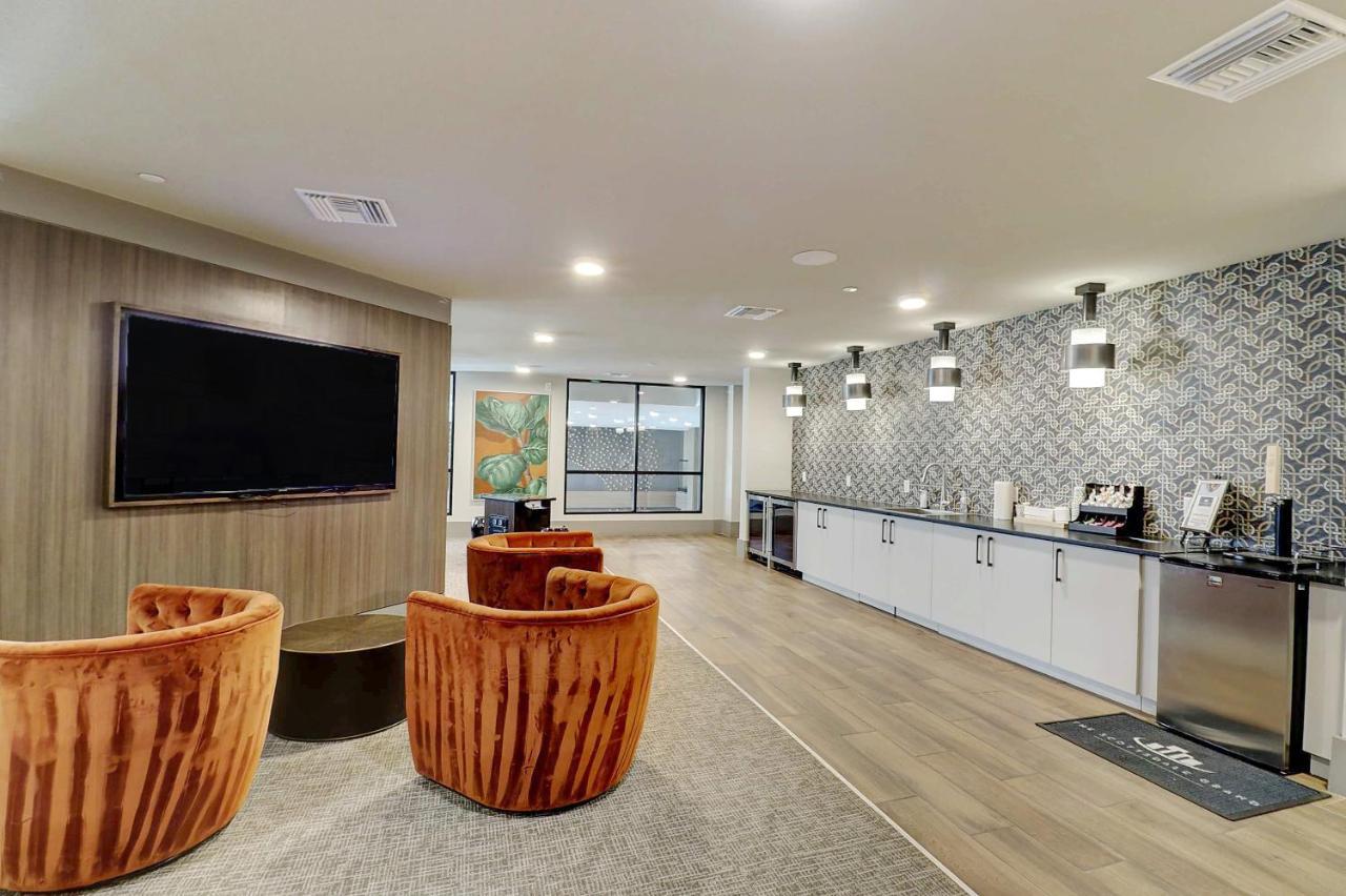 Walk Score 81-Shopping District-King Bed-Parking G2047 Scottsdale Exterior foto
